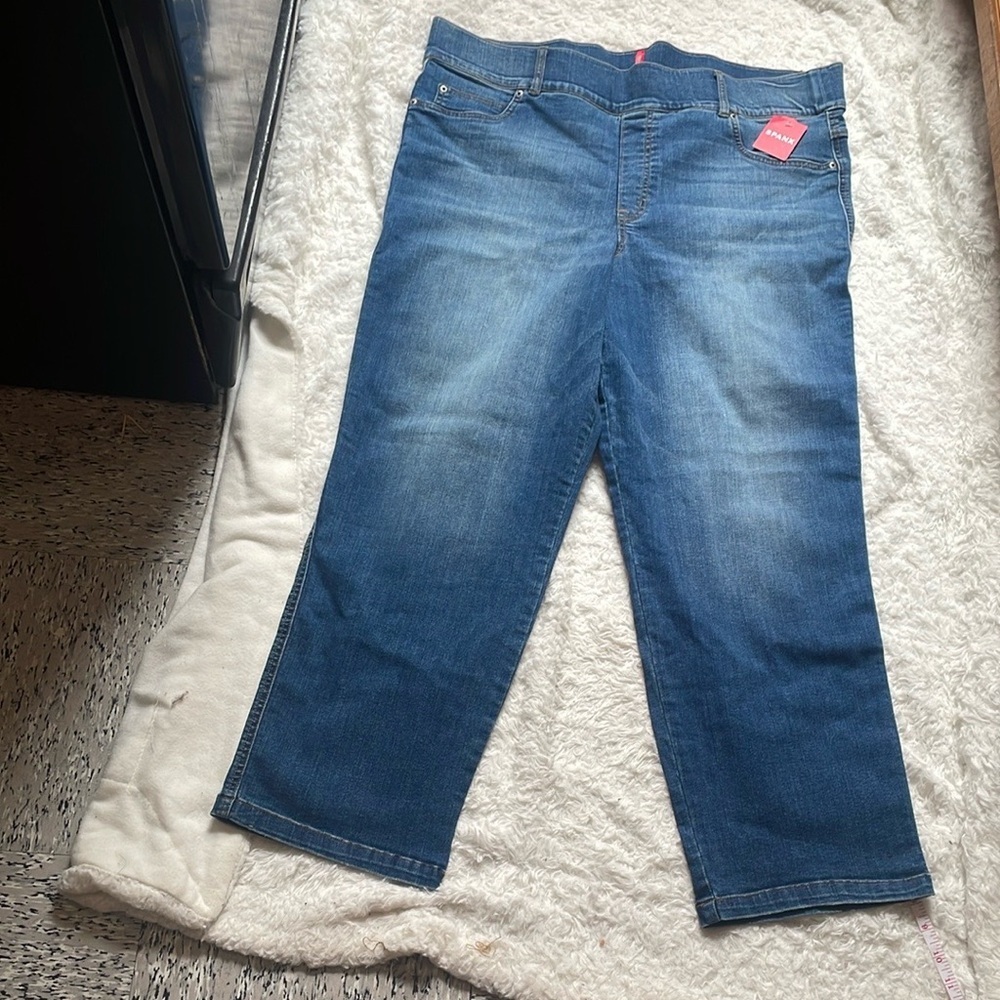 Spanx Classic Blue Denim Jeans - Picture 14 of 14